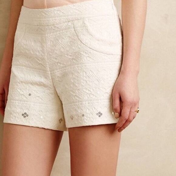 New Anthropologie Elevenses Beyza Embellished Shorts Size 10 Ivory Textured - Picture 1 of 3